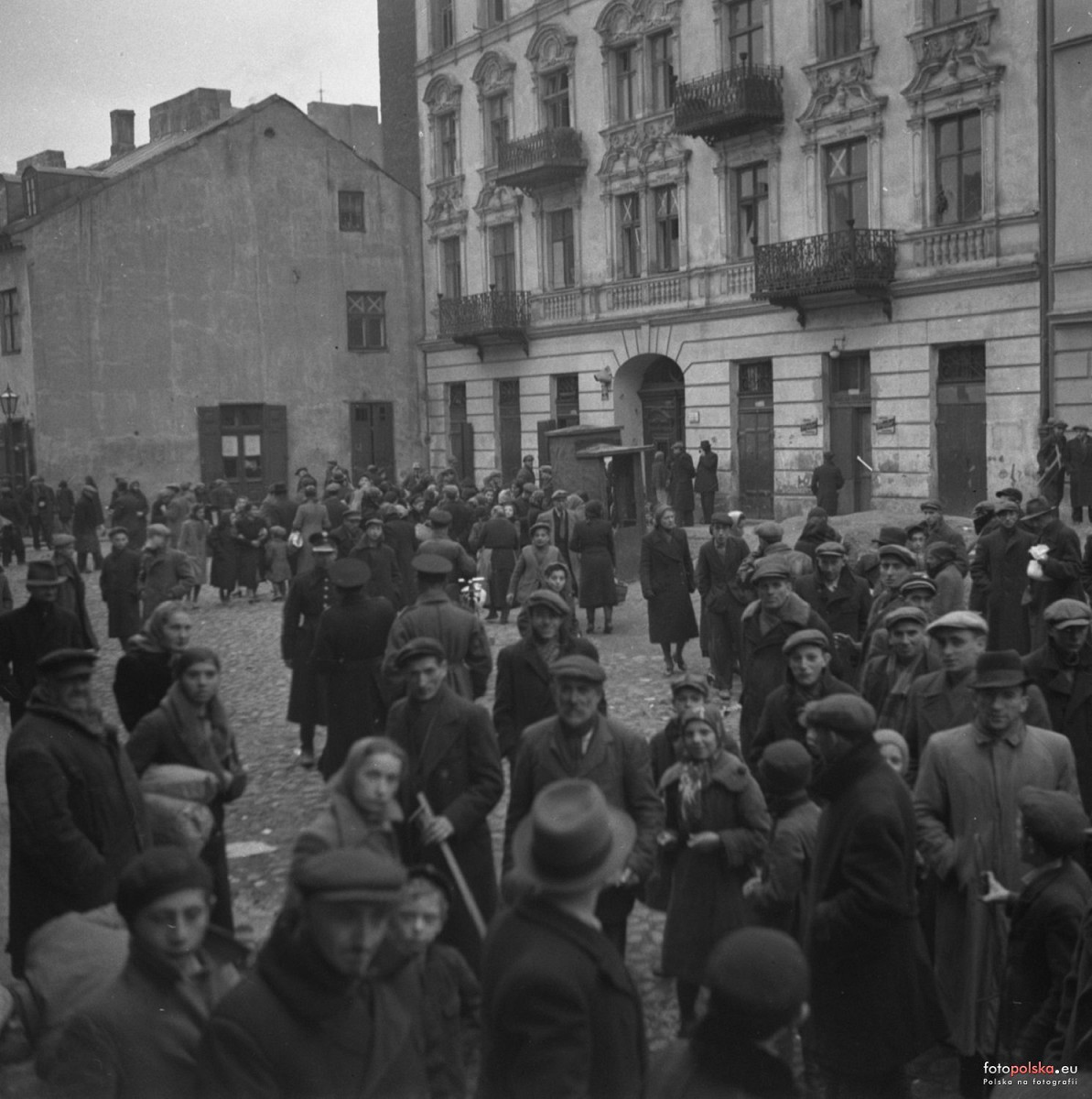 _en_Krochmalna_9__1939_-_Archiwum_Pa_stwowe_w_Warszawie__fotopolska.eu.jpg