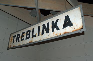 1280px-Treblinka_Concentration_Camp_sign_by_David_Shankbone.jpg