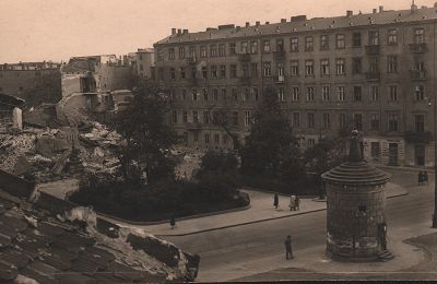 7._Ruiny_Wielkiej_Synagogi_po_16.05.1943r_001.jpg