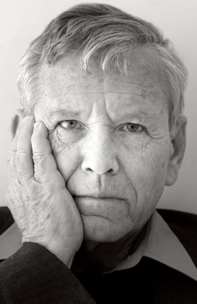 Amos_oz675.jpg