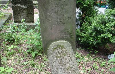 _en_Grob_Szymona_Datnera-Grave_of_Szymon_Datner.JPG