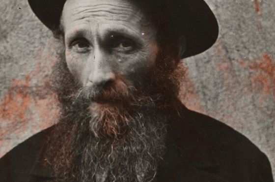 Będzin. Portret Żyda w kapeluszu i z długą brodą.jpg