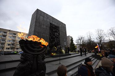 Uroczystości 19.04.2022, fot. Grzegorz Kwolek (ŻIH) (8).jpg