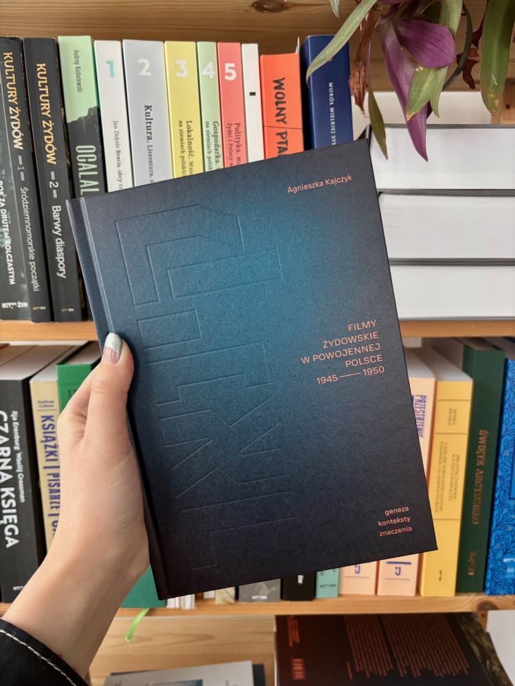 kinor książka 4.jpg